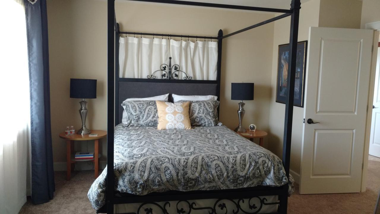 Casale Bed and Breakfast Forest Grove Exteriör bild